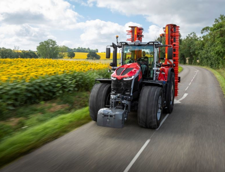 BUILT TO TOW HEAVY LOADS